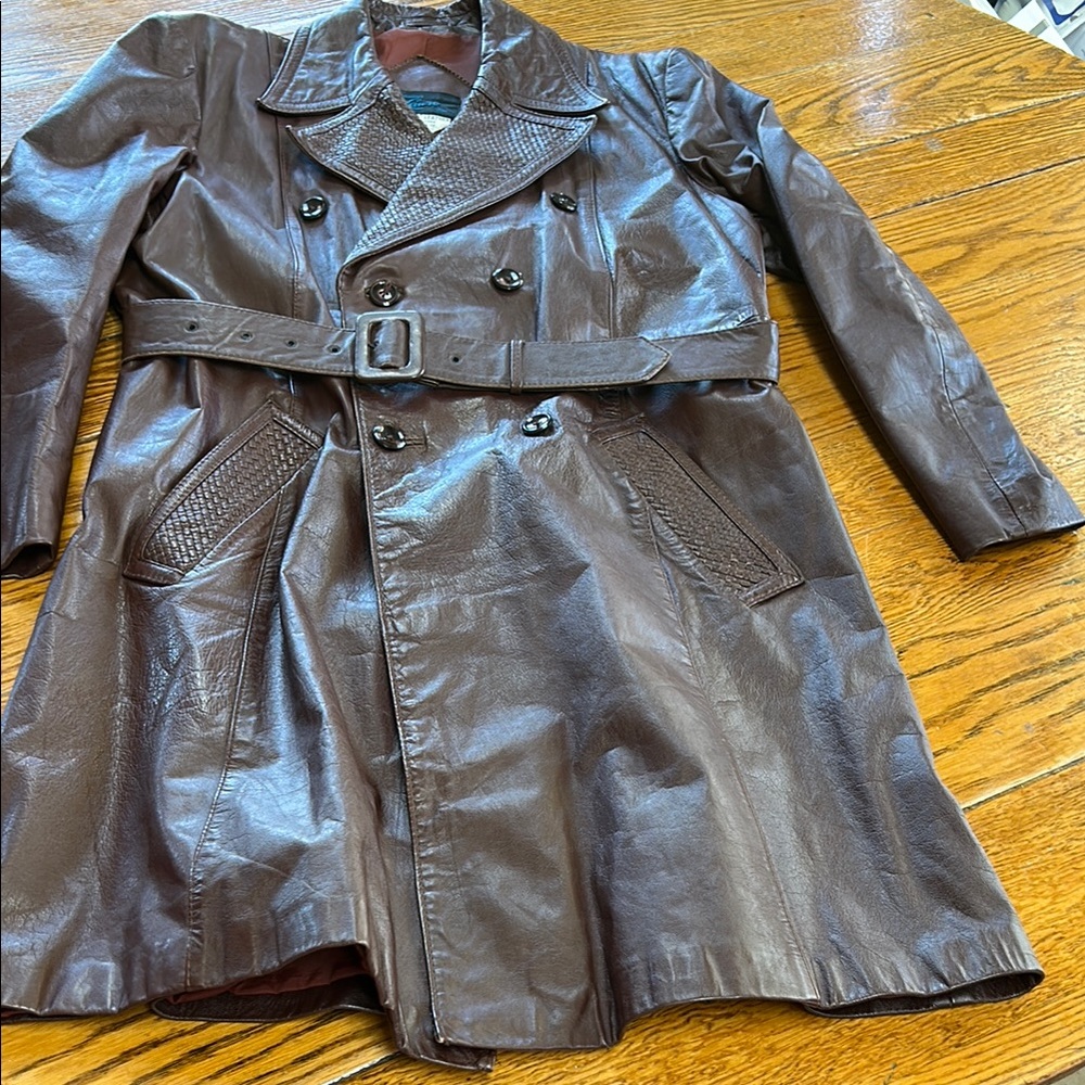 Vintage Monsieur Lauro, Inc. leather trench coat, basket weave detailing. 42